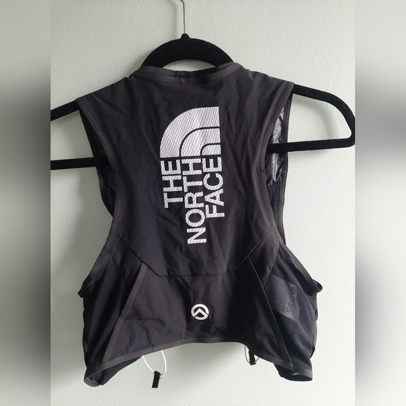 The North Face Summit Series Black Running Vest - Picture 2 of 7